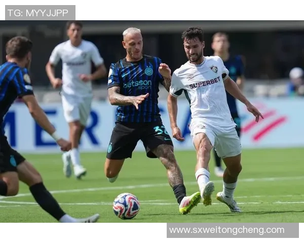 赛阿拉与桑托斯的激烈对决揭示足球战术与团队精神的较量