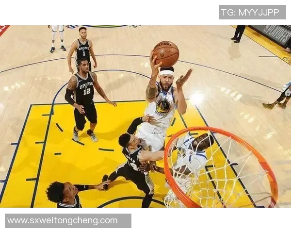 勇士与马刺精彩对决高清图集尽览篮球盛宴的每一个瞬间