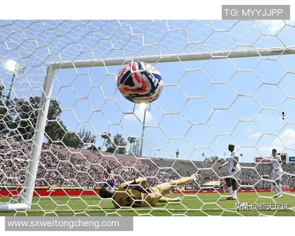 051纽约城与华盛顿的精彩对决揭示足球战术与团队协作的完美结合