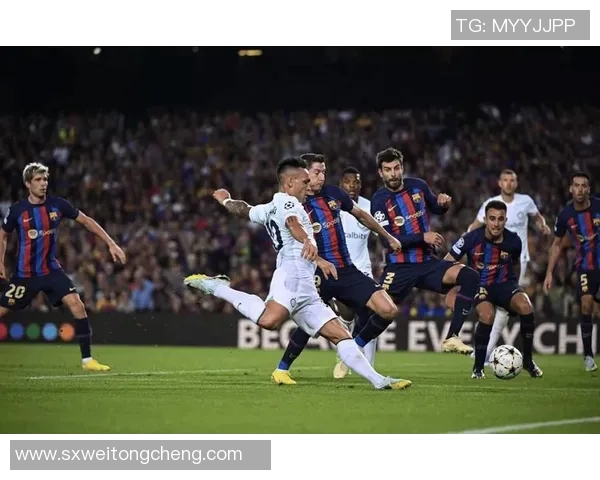 2011年巴萨与曼联巅峰对决回顾球迷心中的经典之战