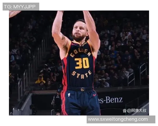 2015年NBA勇士与魔术精彩对决回顾及赛后分析